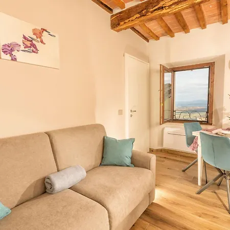 Palazzo Falcinelli Luxury Room in Montepulciano Center with Air Conditioning&Elevator-3